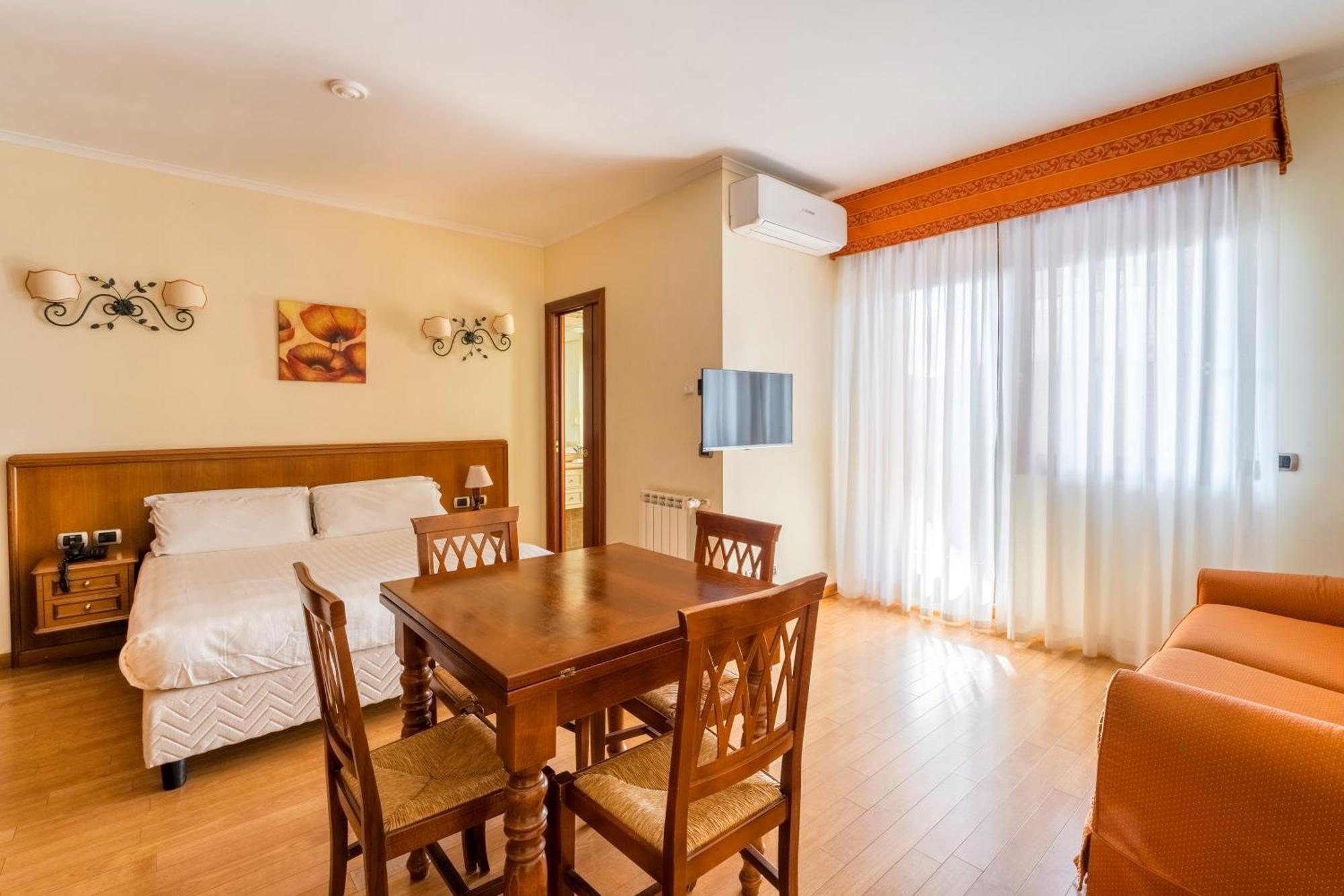 Altea Suites Помеция Экстерьер фото