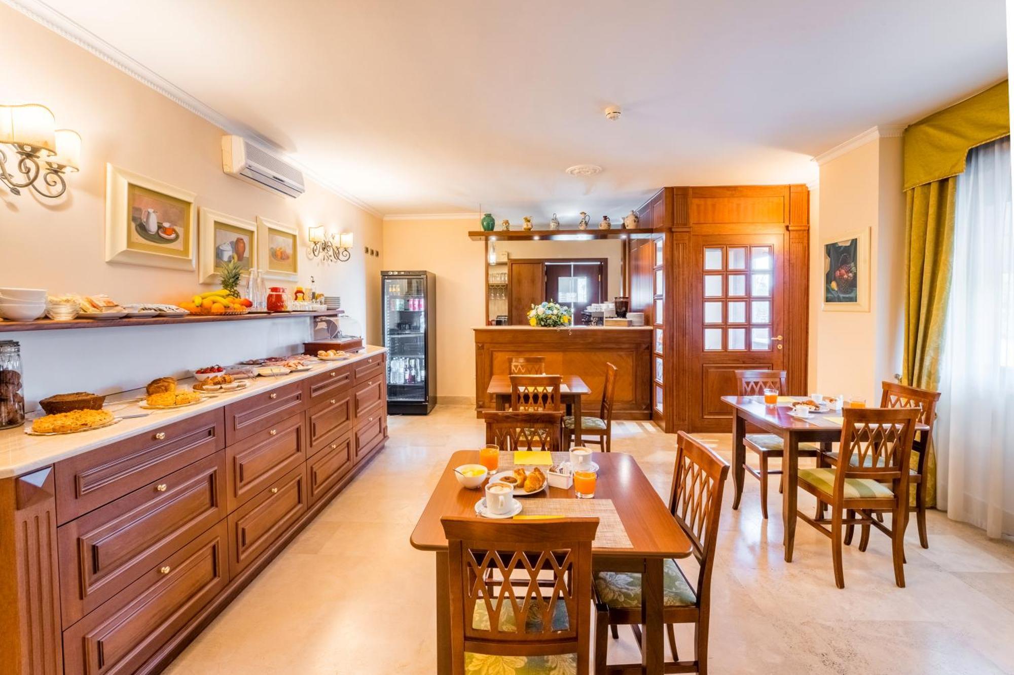 Altea Suites Помеция Экстерьер фото