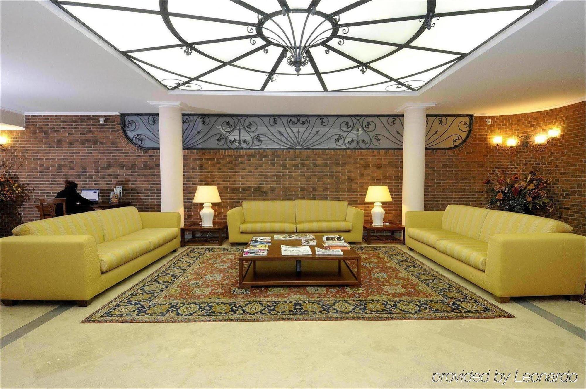 Altea Suites Помеция Интерьер фото